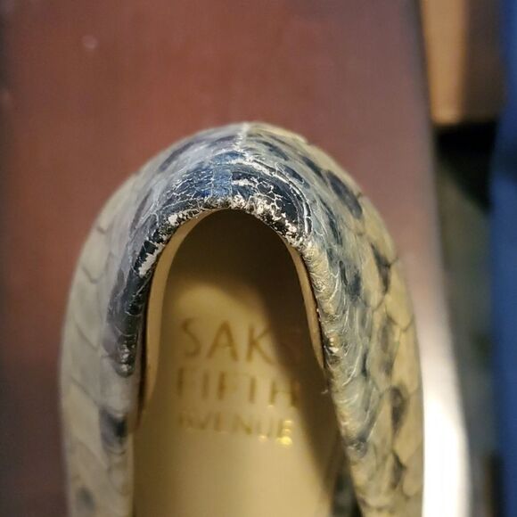 Saks 5th Ave Ladies Heels Size 7 - Picture 7 of 9